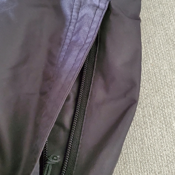 EUC Junior Snow/Ski Pants - Picture 3 of 4